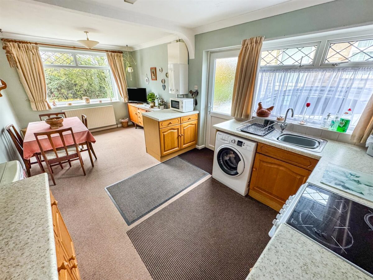 Home Farm Road, Stanion, Kettering