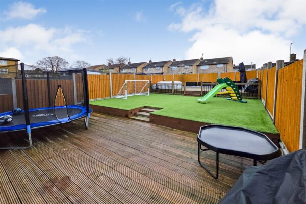 Welbeck Court, Corby