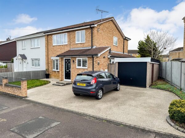 Willow Brook Road, Corby