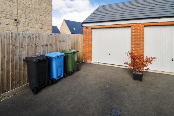 Silvester Road, Weldon, Corby