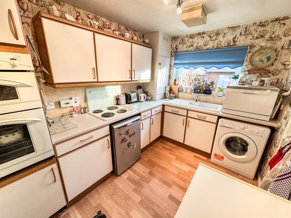 Minehead Close, Corby