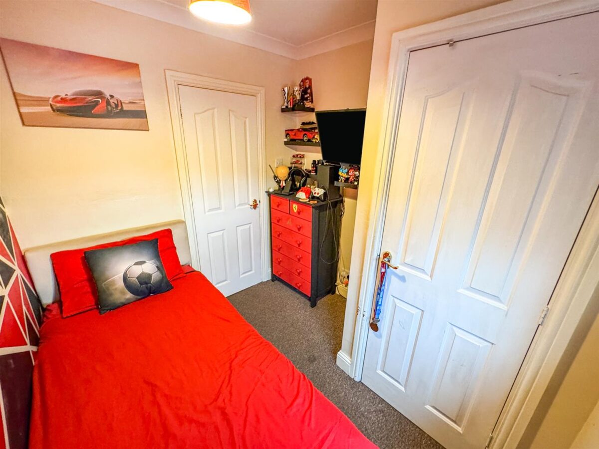 Willetts Close, Corby