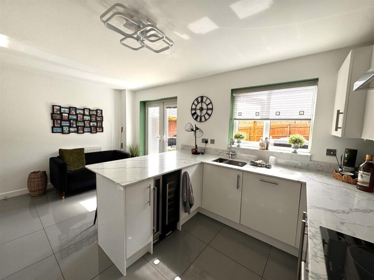 Coniston Close, Corby