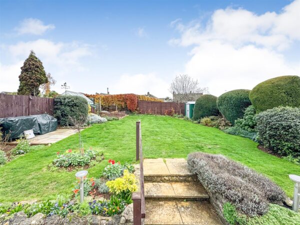 Home Farm Road, Stanion, Kettering