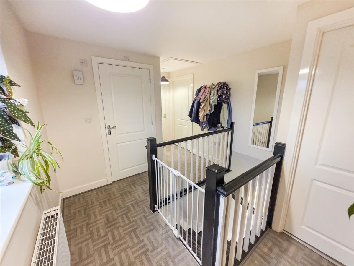 Flinders Close, Corby