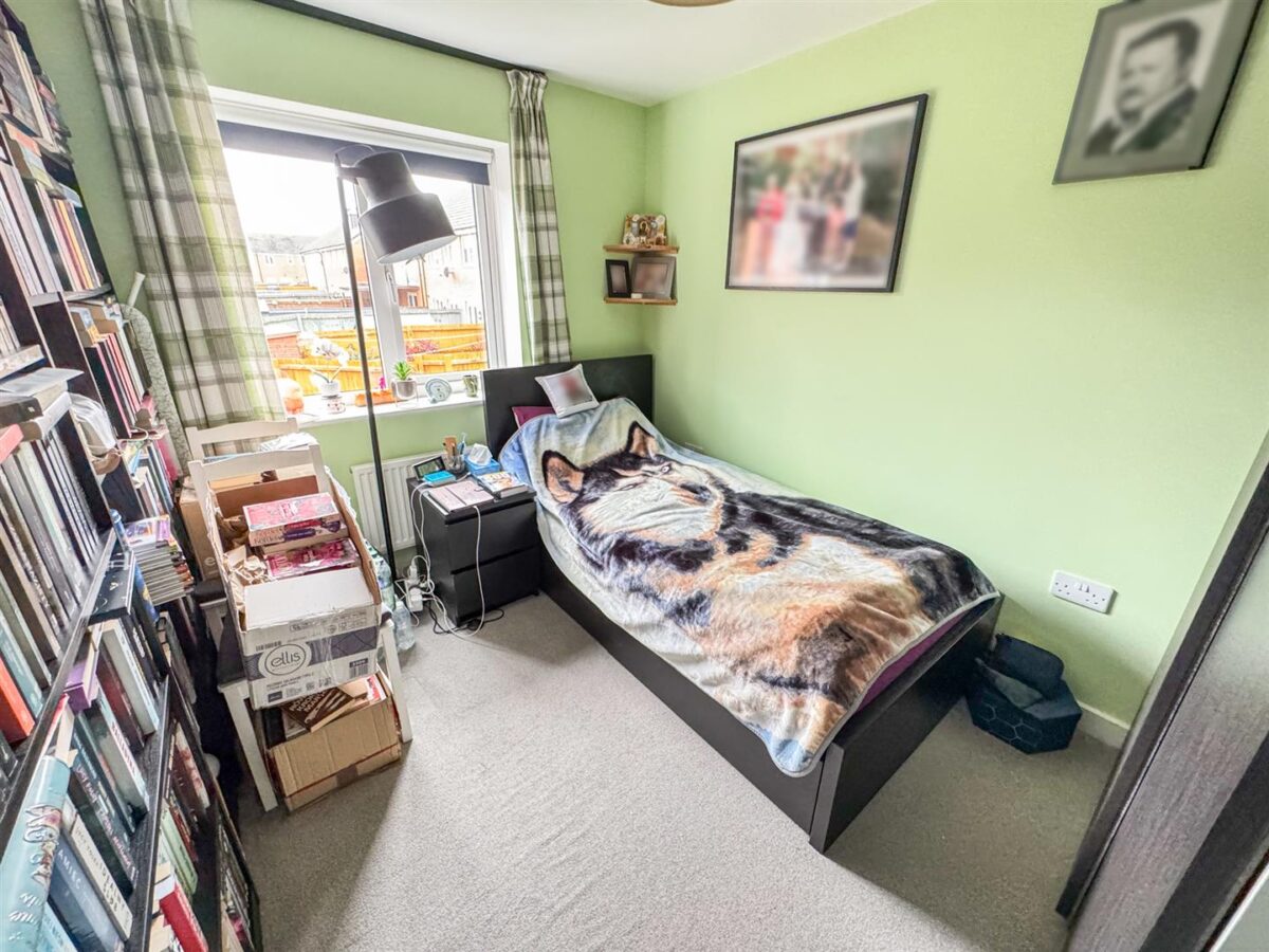 Oak Wood Drive, Corby