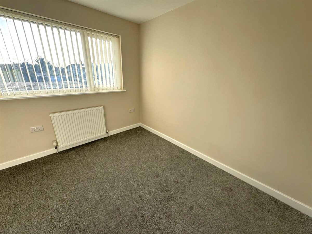 Pevensey Walk, Corby