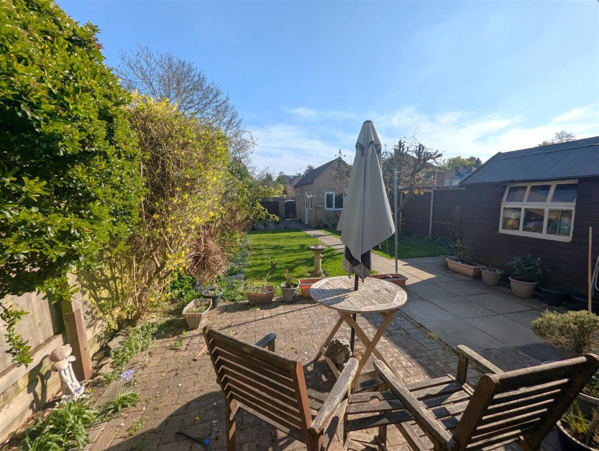 Cottingham Road, Corby