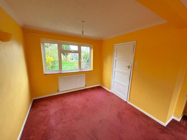 De Roos Way, Stoke Albany, Market Harborough