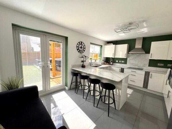 Coniston Close, Corby