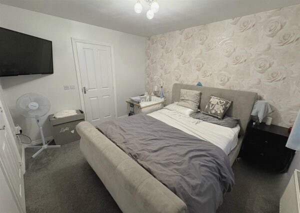 Frith Close, Great Oakley, Corby