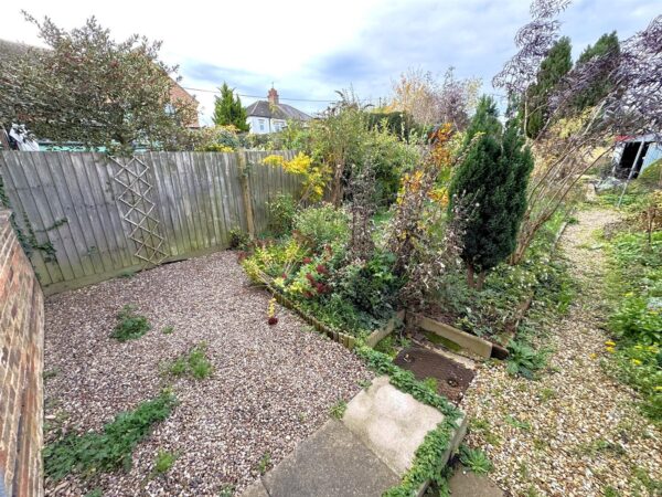 De Roos Way, Stoke Albany, Market Harborough