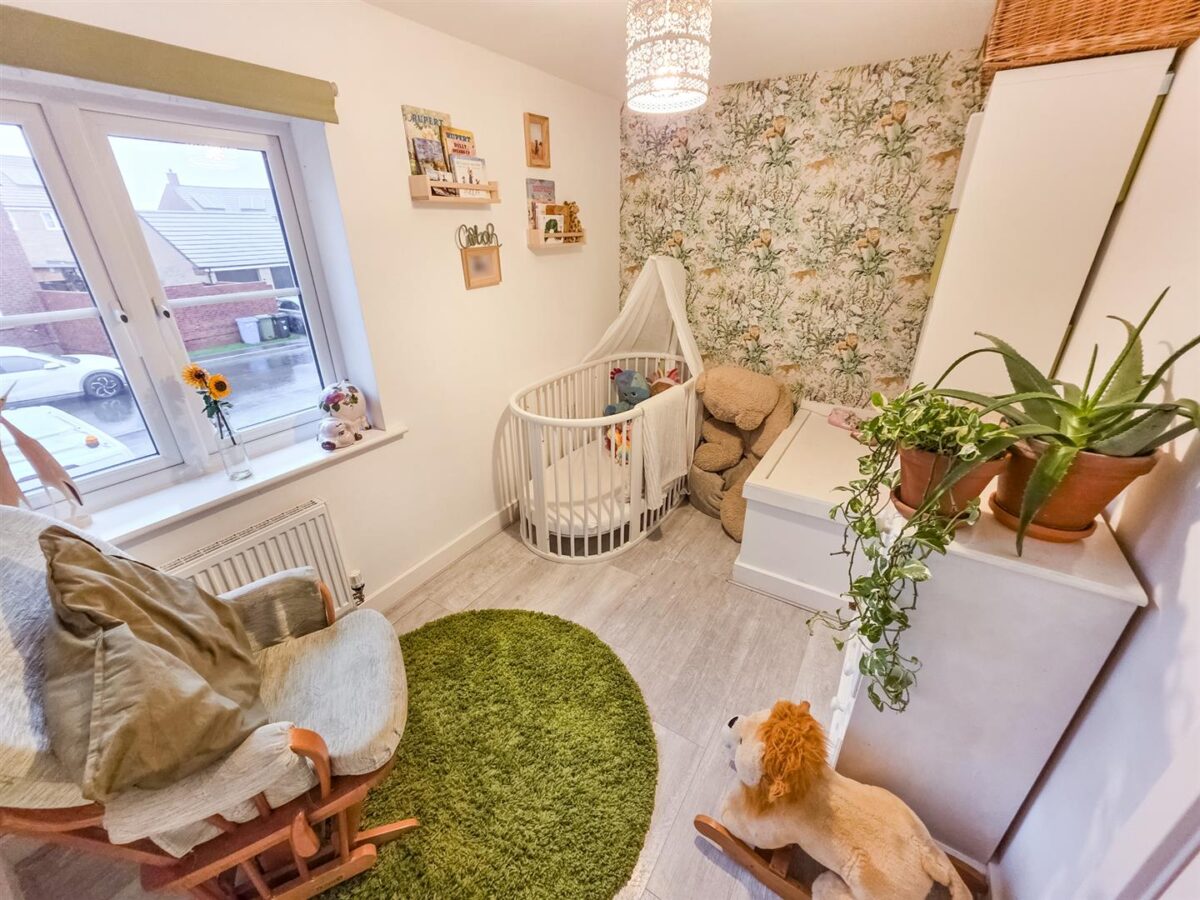 Flinders Close, Corby