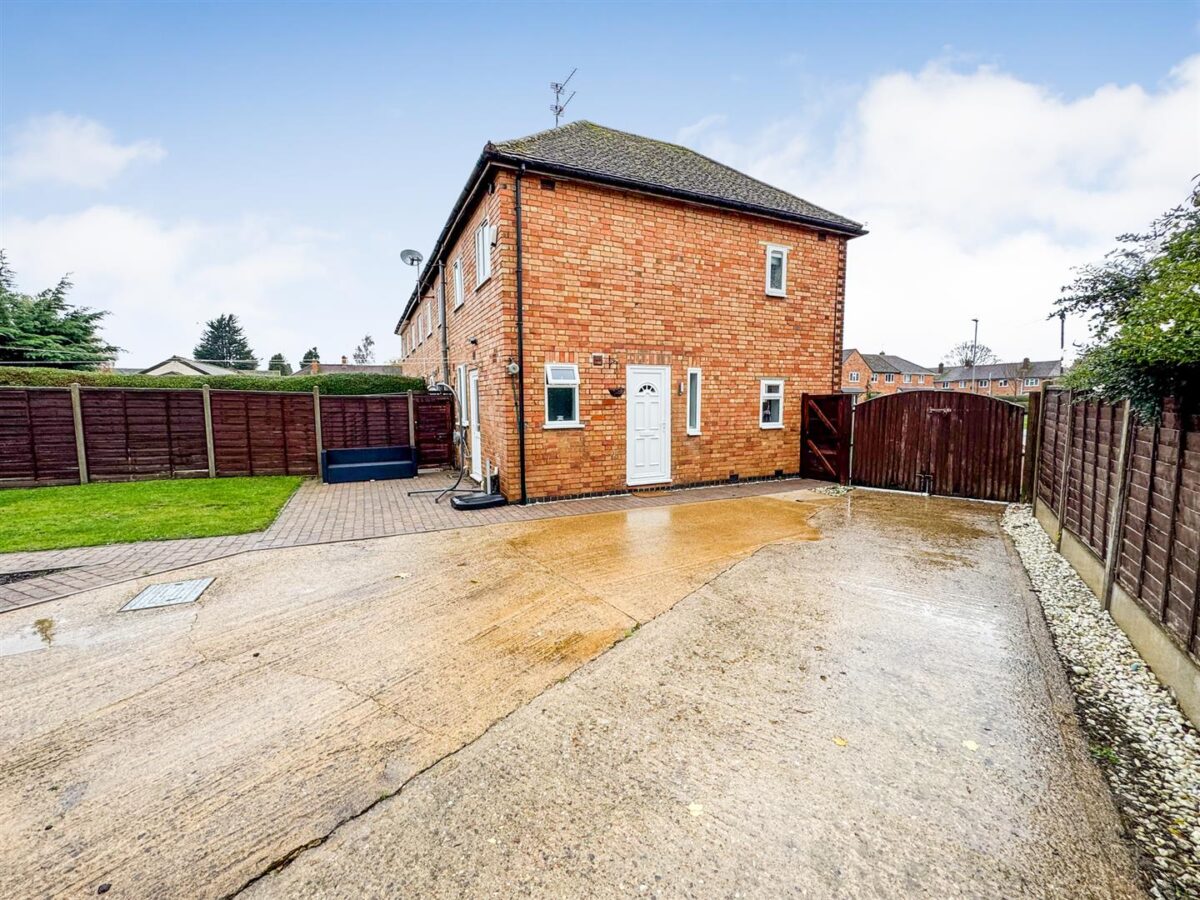 Willetts Close, Corby