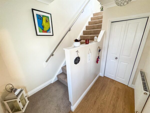 Studfall Avenue, Corby