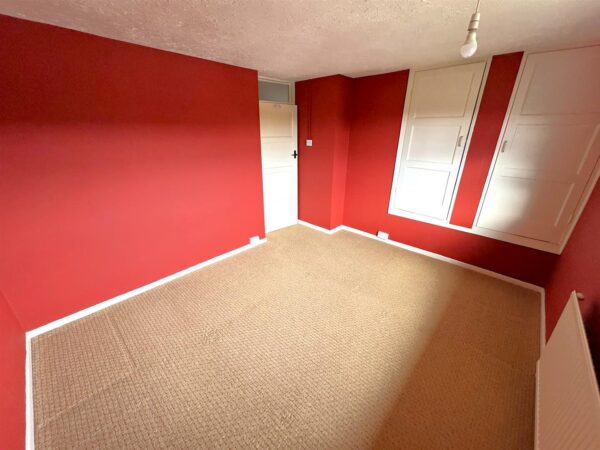 De Roos Way, Stoke Albany, Market Harborough