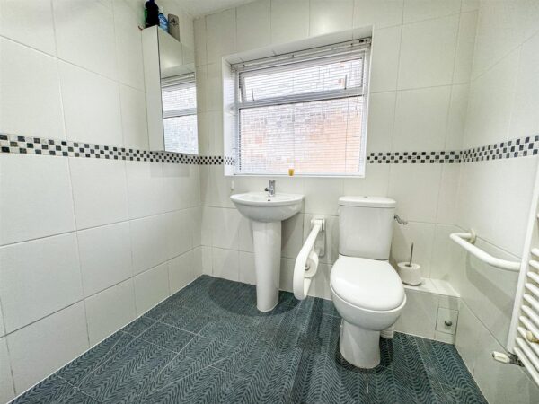 Home Farm Road, Stanion, Kettering