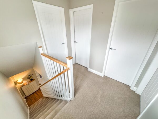 Willow Brook Road, Corby