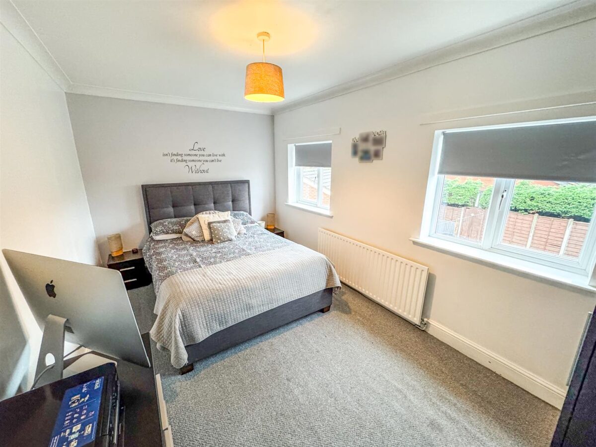 Willetts Close, Corby