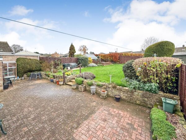 Home Farm Road, Stanion, Kettering