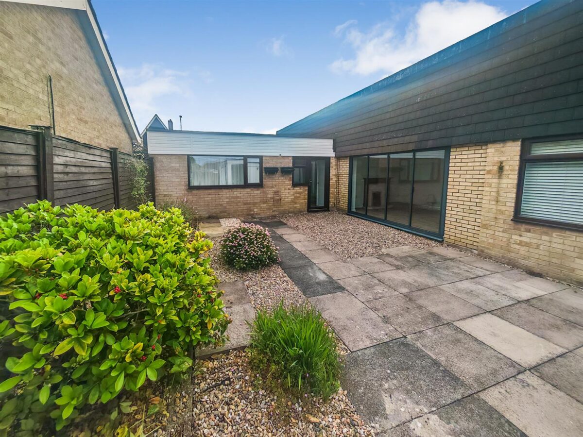 Coldermeadow Avenue, Corby