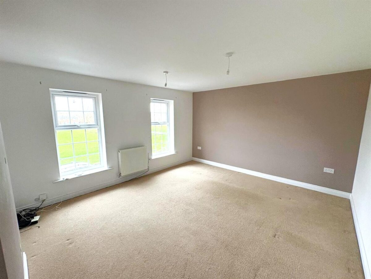 Starling Close, Corby