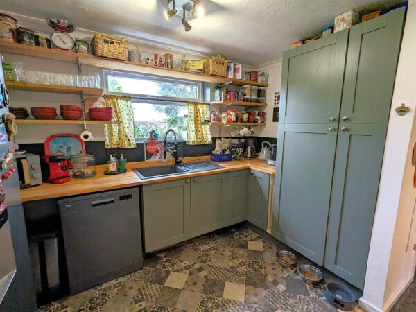 Blenheim Walk, Corby