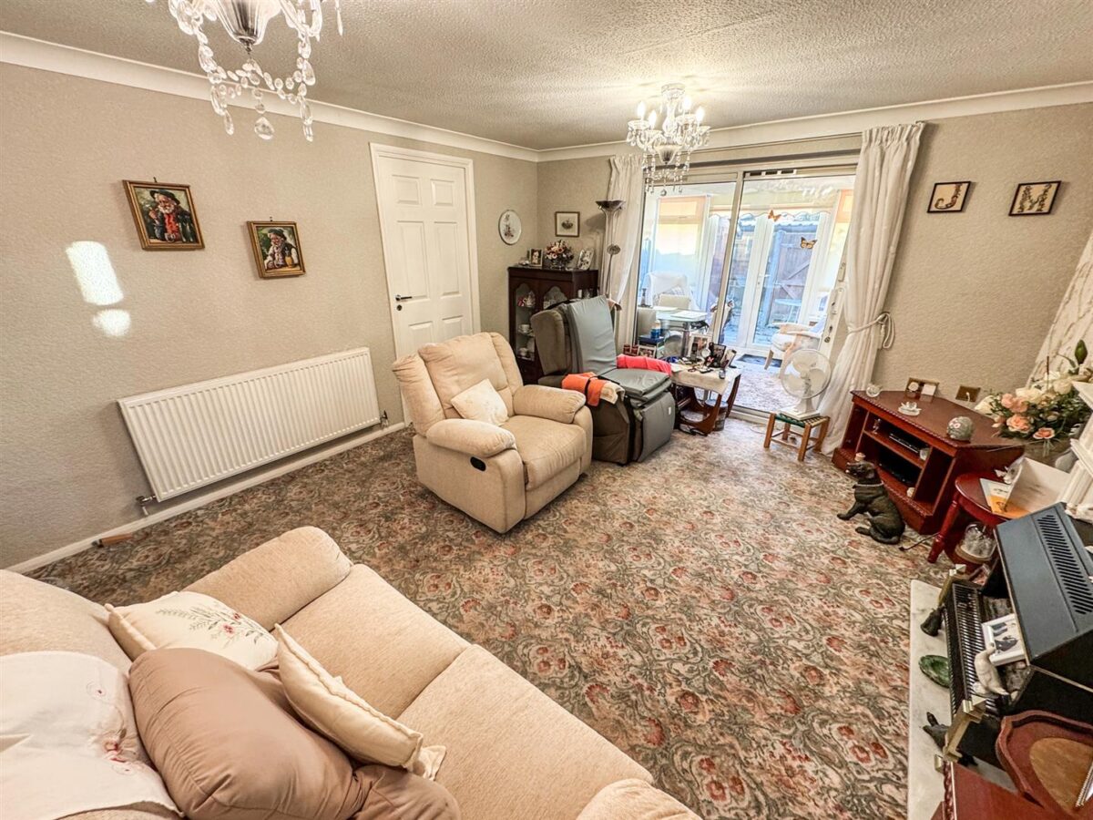 Minehead Close, Corby