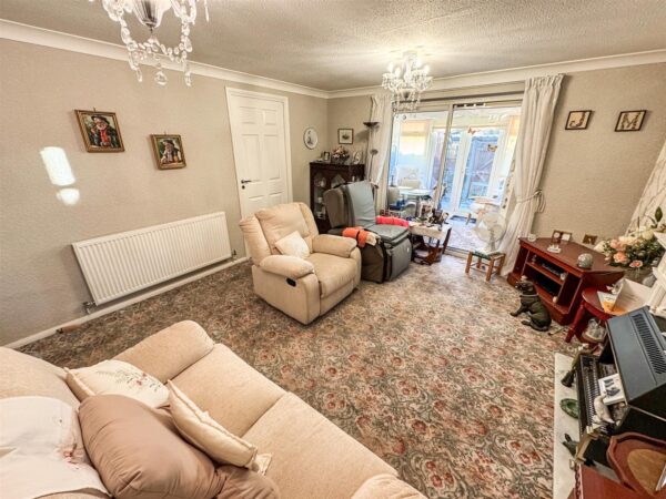 Minehead Close, Corby