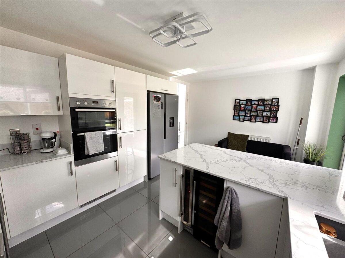 Coniston Close, Corby