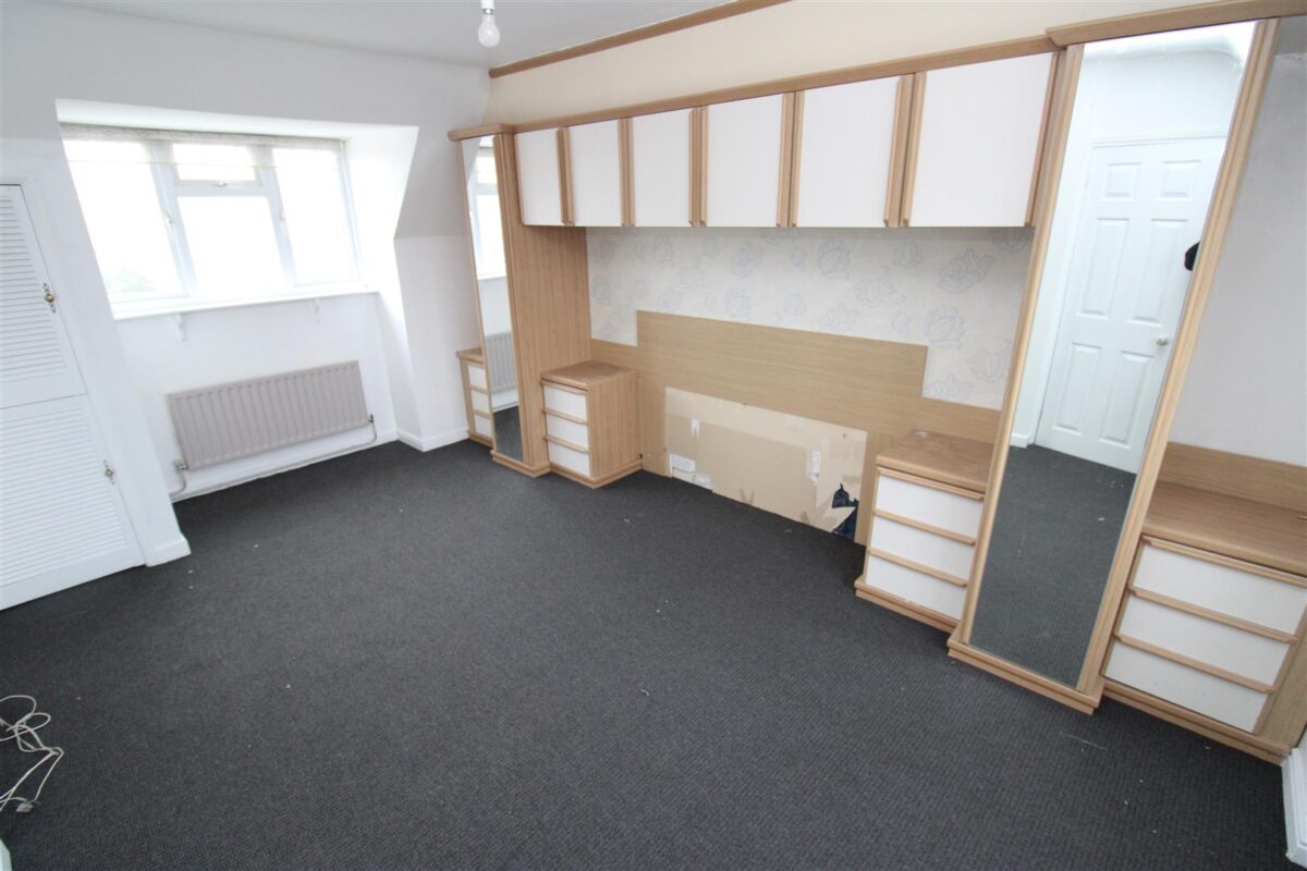 Upperfield Grove, Corby