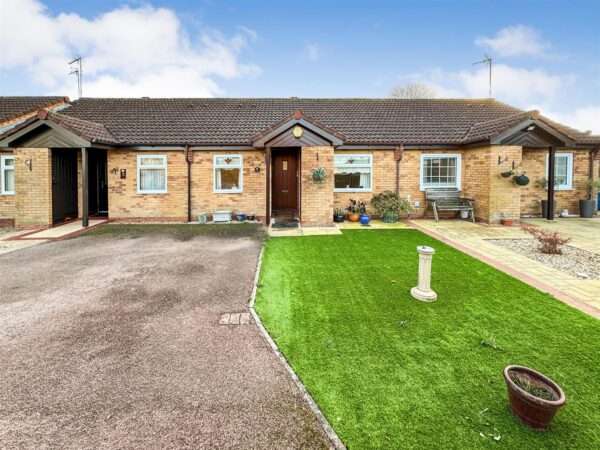 Minehead Close, Corby