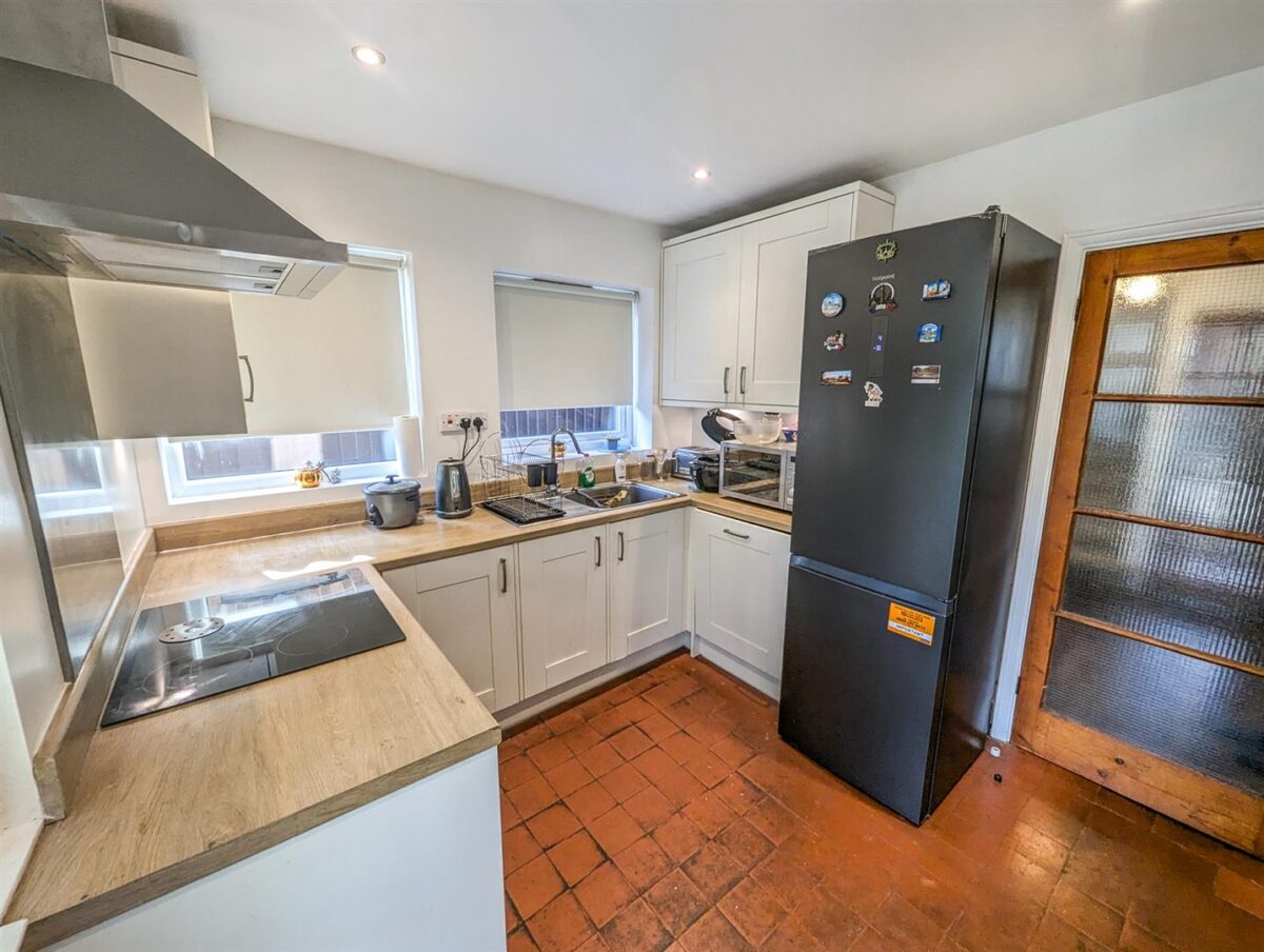 Cottingham Road, Corby