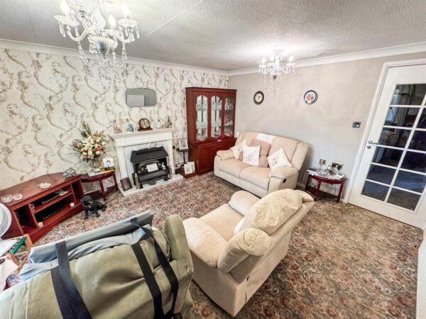 Minehead Close, Corby