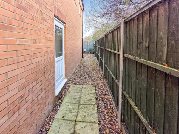 Flinders Close, Corby