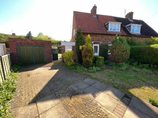 Upperfield Grove, Corby