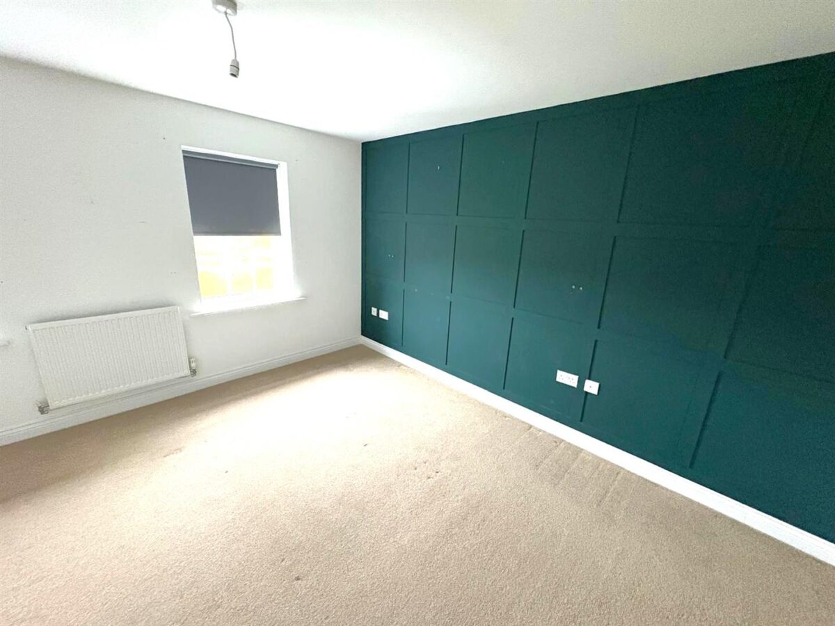 Starling Close, Corby