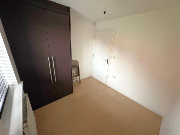 Starling Close, Corby