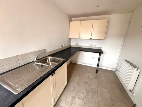 Coldermeadow Avenue, Corby