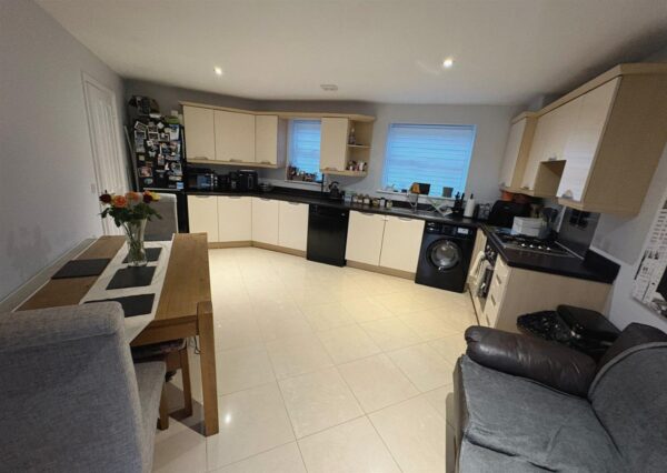 Frith Close, Great Oakley, Corby