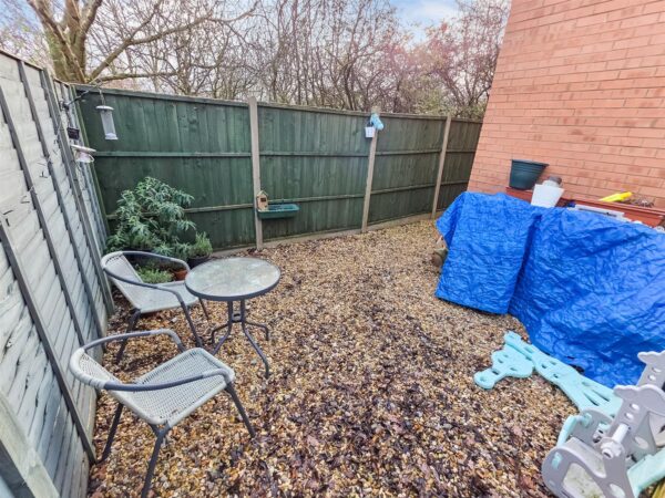 Flinders Close, Corby