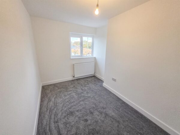 Clovelly Court, Corby