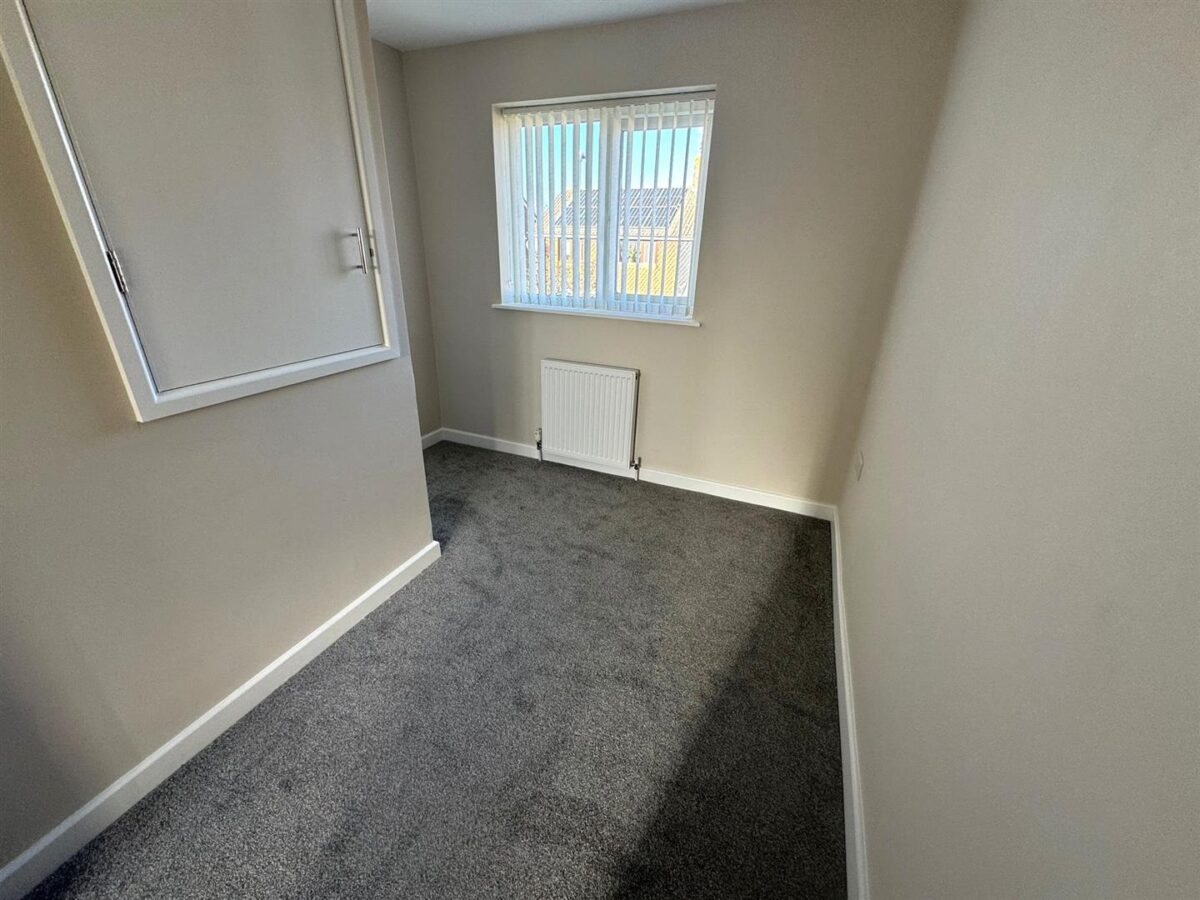 Pevensey Walk, Corby