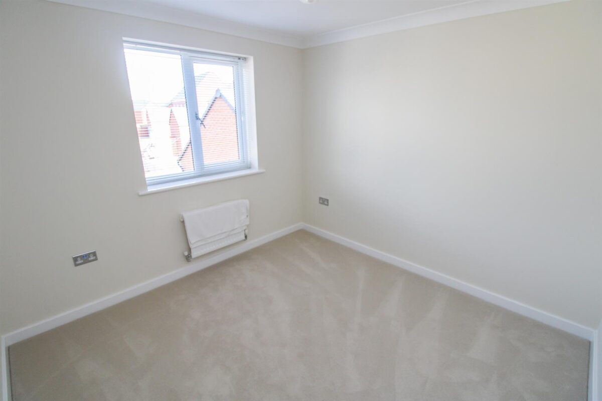 Silvester Road, Weldon, Corby