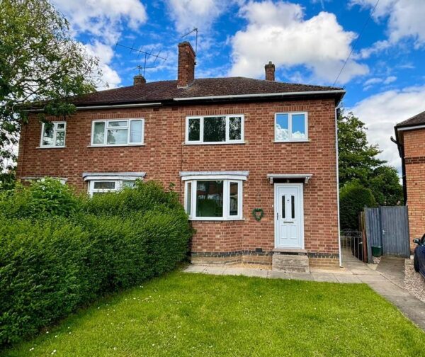 Crawford Grove, Corby