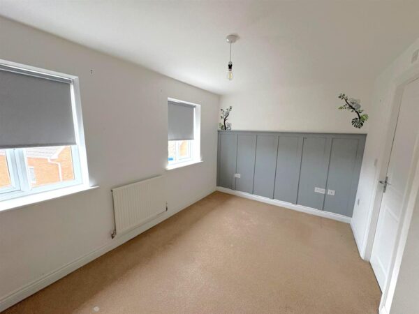 Starling Close, Corby