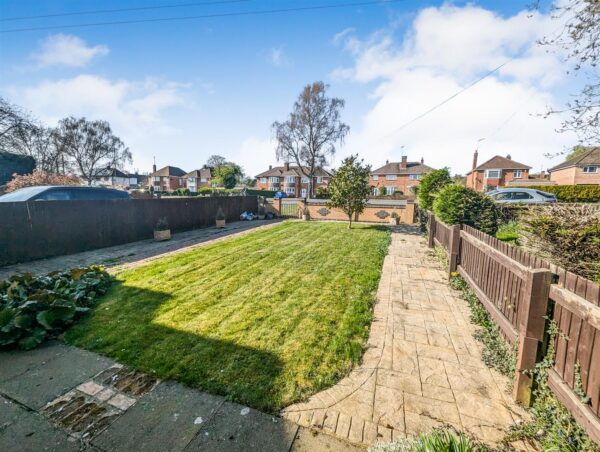 Cottingham Road, Corby