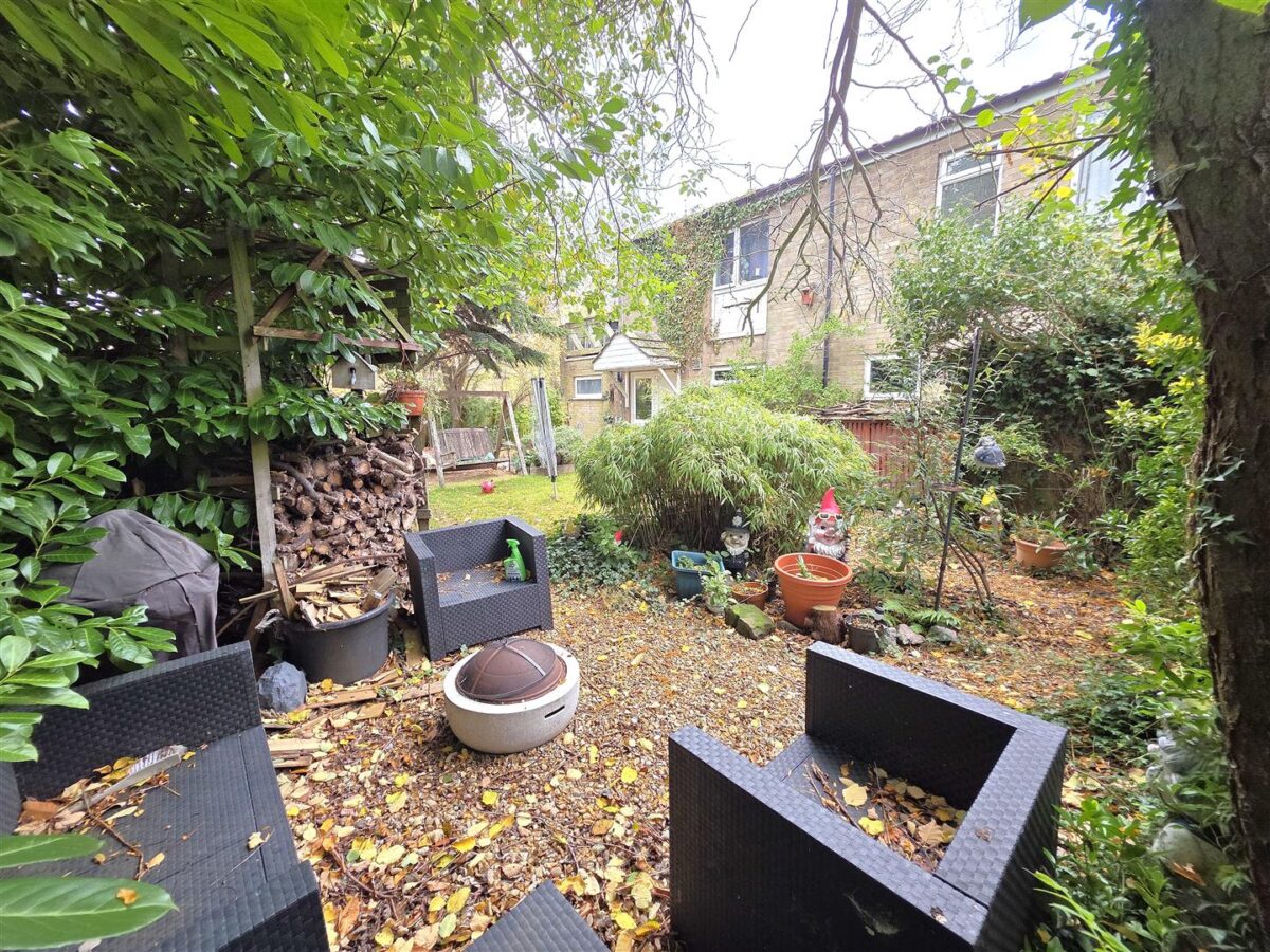 Blenheim Walk, Corby