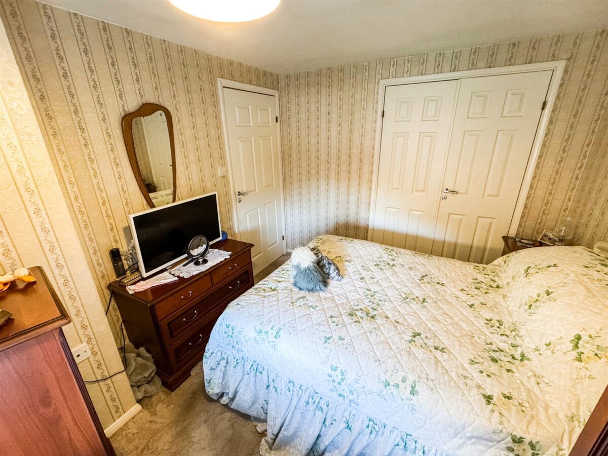 Minehead Close, Corby