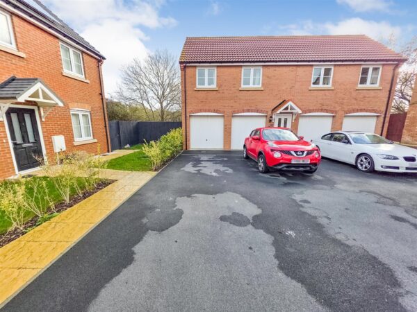 Flinders Close, Corby